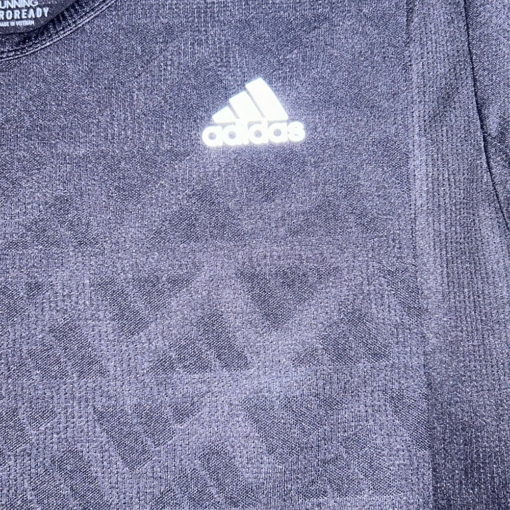 🦋Adidas Top 5/25$